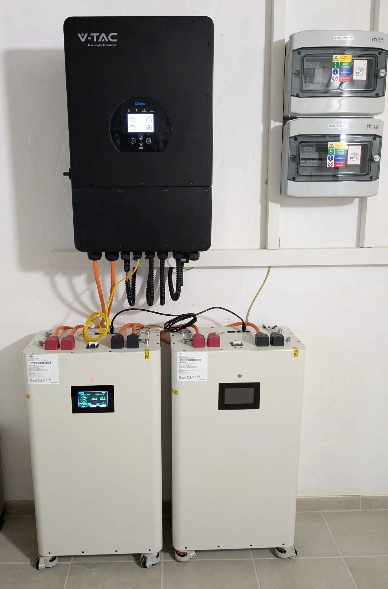 PL Local Stock 48V 51.2V Movable Floor Standing 314Ah Lifepo4 Solar Battery with JK V19 BMS for Home Power Energy Storage