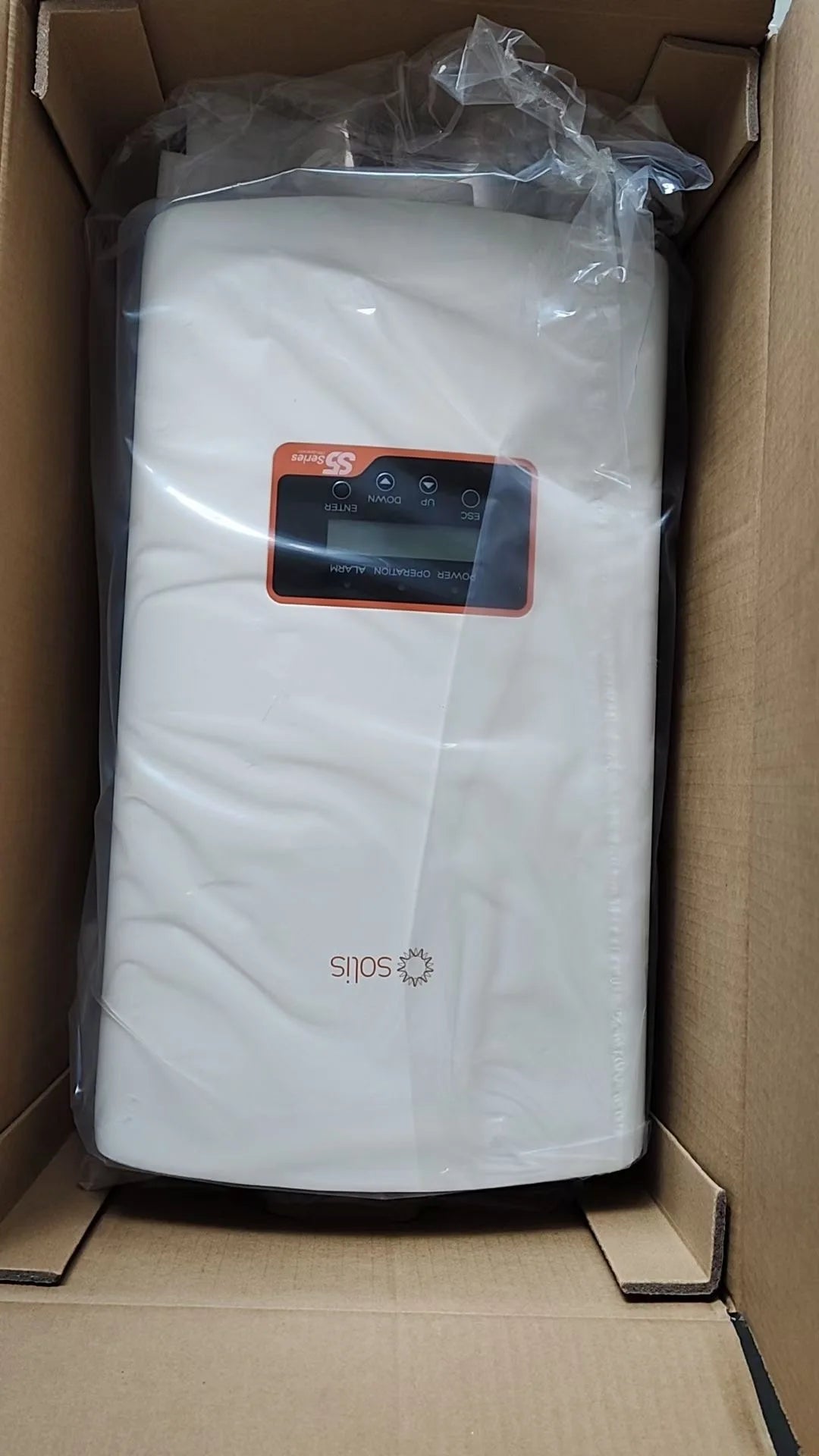 Solis S6-EH1P(3-8)K-L-PLUS Single Phase Low Voltage 3kw 3.6kw 5kw 6kw 8kw Solis Hybrid Solar Inverter