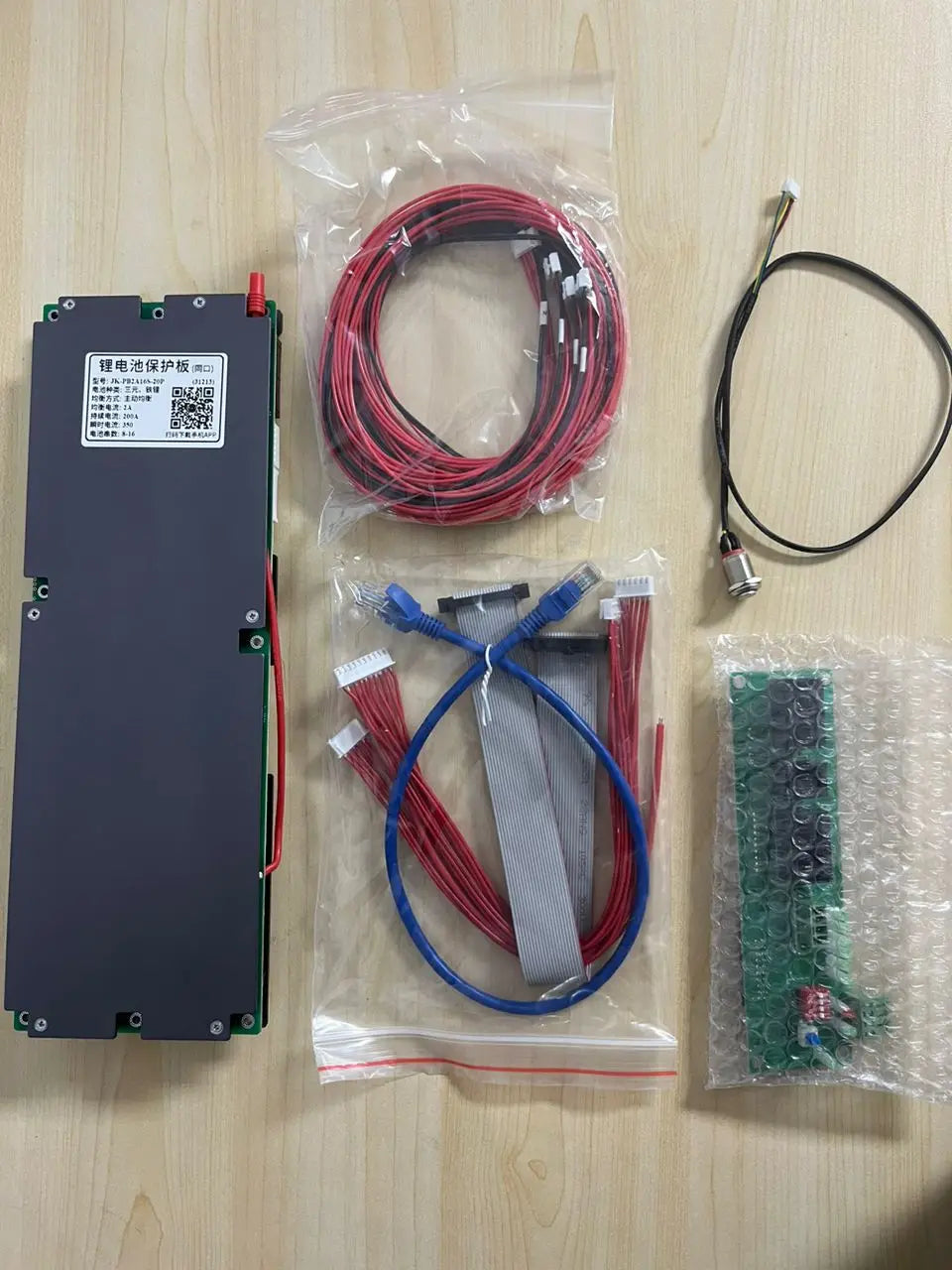 JK  BMS PB2A16S20P with 4.3inch Screen 16S 48V 100A 200A Smart BMS for Growatt Deye Inverters