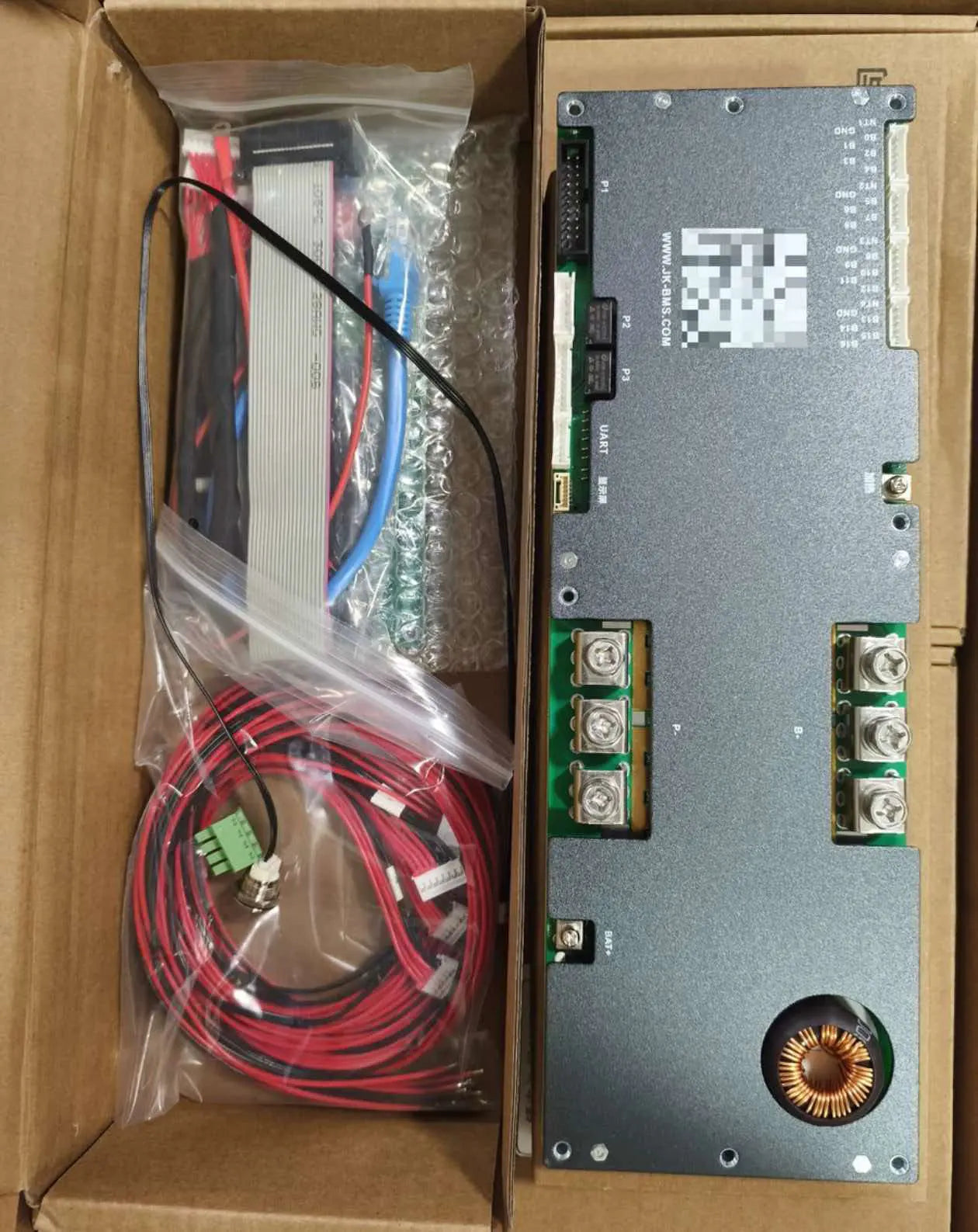 JK V19 PB2A16S30P 48V 300A Inverter BMS for Lithium Iron Battery Packs Supporting Parallel 2A Active Balancing
