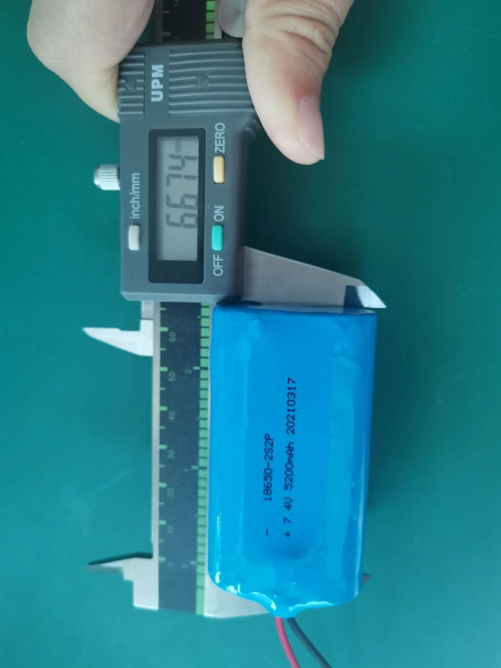 Lishen 21700 4000mAh 10C High Rate Battery Cell Cylindrical Round Battery UN38.3 IEC62133 4500mAh