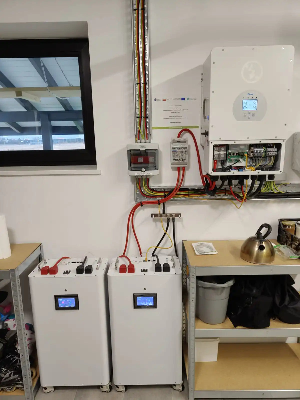 PL Local Stock 48V 51.2V Movable Floor Standing 314Ah Lifepo4 Solar Battery with JK V19 BMS for Home Power Energy Storage