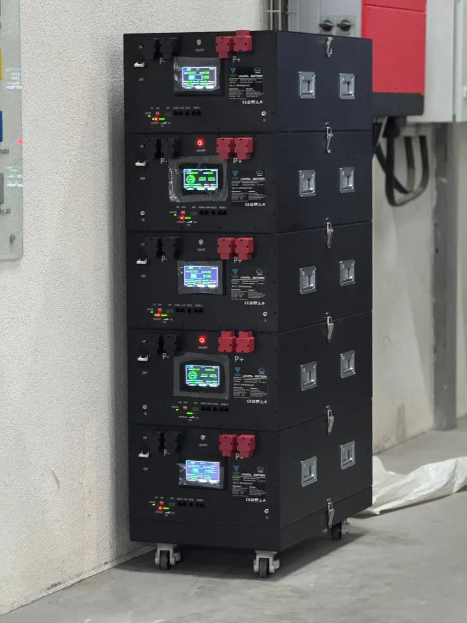PL Stock 16kWh Solar Battery Pack 48V 51.2V Lithium Ion JK V19 BMS Solar Power Battery Pack for Home Energy Storage