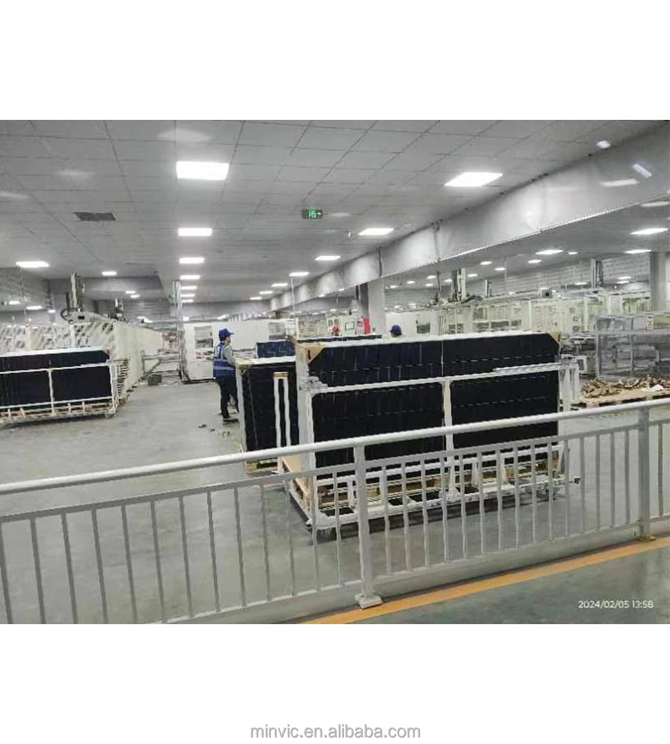 JINKO JKM625-650N-78HL4-BDV 625W 630W 650W N-Type Bifacial Solar Panel TUV IEC 12-Year Warranty Ready Stock
