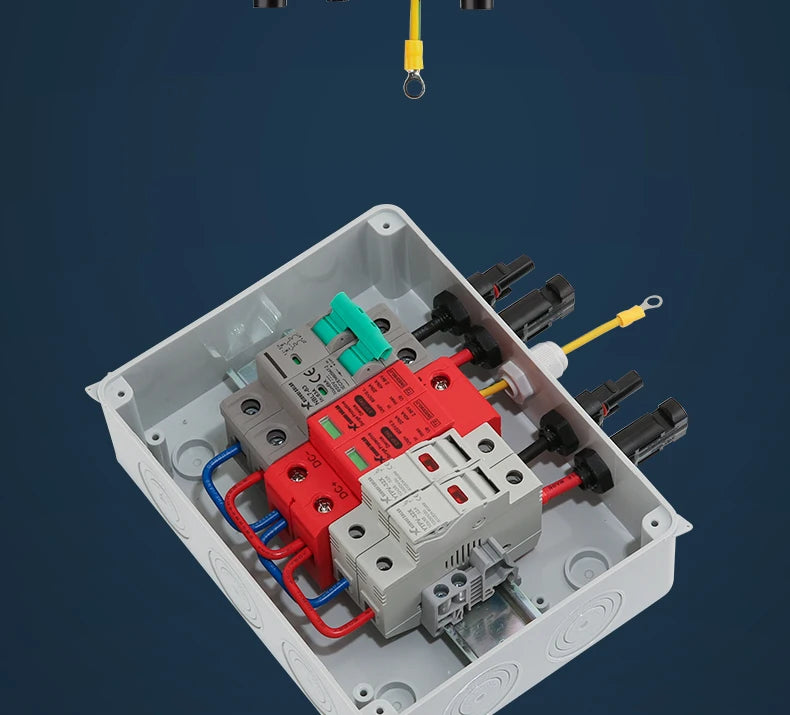 XIONGISOLAR High-quality 600V PV Combiner Box 1-In-1-Out DC with Fuse MCB SPD for Solar Panel Photovoltaic Protection Box